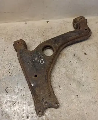 Opel Zafira A Front lower control arm/wishbone