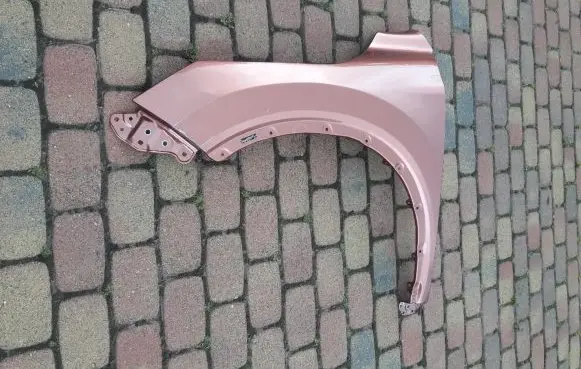 Lexus RX V Fender