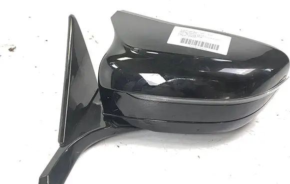 Front door electric wing mirror
