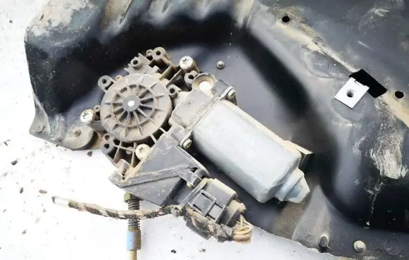 Audi A8 S8 D2 4D Rear door window regulator motor 4d0959802f