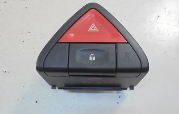 Renault Koleos I Hazard light switch 68485JY00A