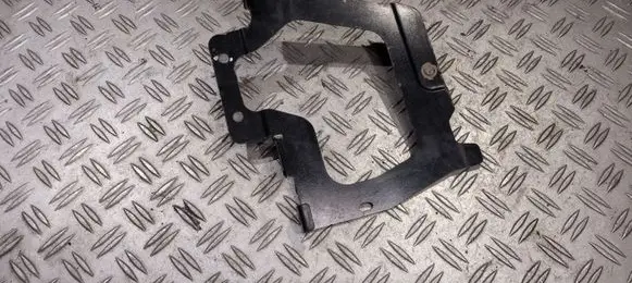 Renault Trafic III (X82) Other engine bay part 237144890R