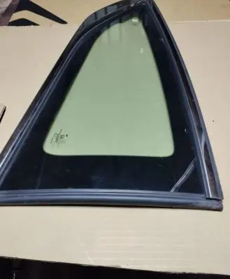 Honda Accord Rear side window