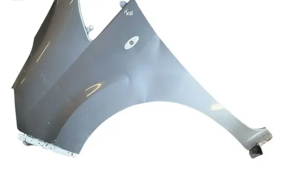 Nissan NV200 Fender