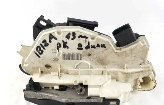 Seat Ibiza IV (6J,6P) Front door lock 5N1837015E
