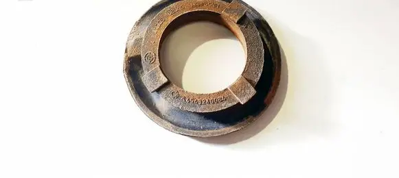 Mitsubishi Colt Front coil spring rubber mount 