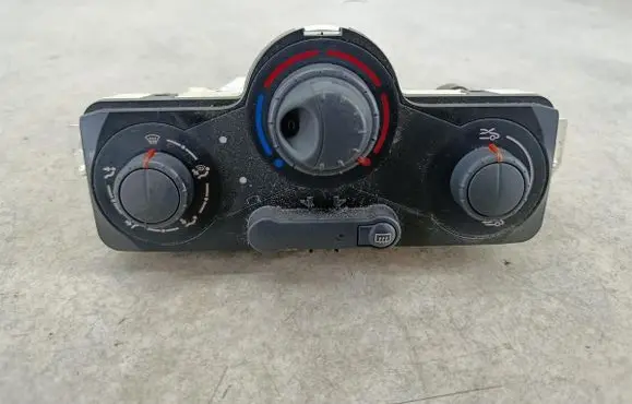 Renault Modus Climate control/heater control trim 6959000269597003