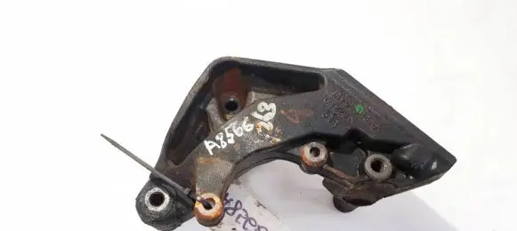Chrysler Sebring (ST-22 - JR) Engine mounting bracket 04766388aa