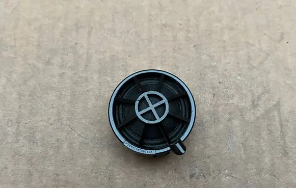 Mercedes-Benz GLS X166 Front door high frequency speaker A2319062200