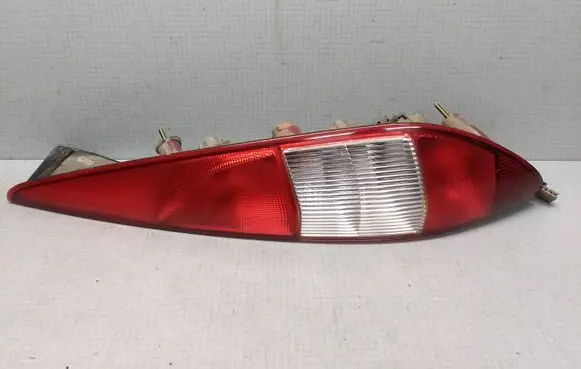 Ford Mondeo Mk III Rear/tail lights