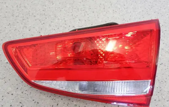 KIA Ceed Rear/tail lights 92404A2500