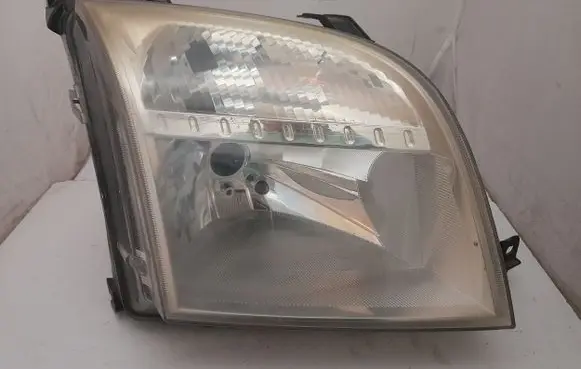 Ford Fusion Headlight/headlamp 15566500 24689800