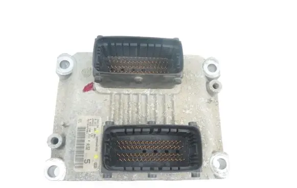 Fiat Punto (188) Engine control unit/module 1039S00103