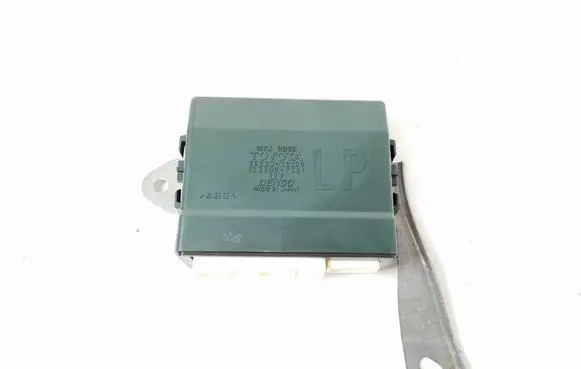 Lexus GS 250 350 300H 450H Door control unit/module 8922330120