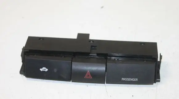 Toyota Corolla Verso E121 Hazard light switch