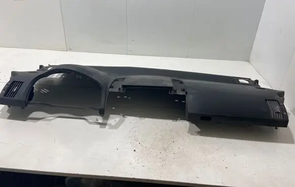 Toyota Corolla Verso E121 Dashboard 553020F010