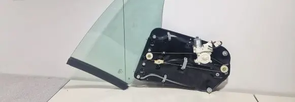 Volvo C70 Front door window regulator with motor 9466808 43R00023