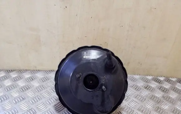 Audi A3 S3 8L Brake booster 1J2614105G