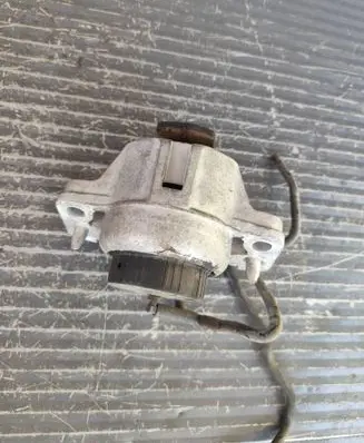 Jaguar XE Engine mount bracket GX736A003KB