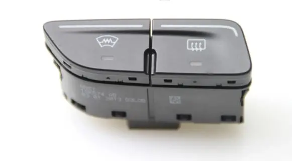 Ford Focus Windscreen/window heater switch AM5T18K574AB