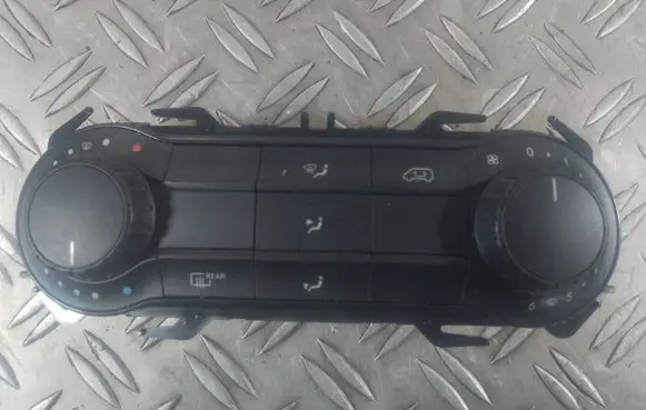 Mercedes-Benz Vito Viano W447 Climate control/heater control trim 5HB01153111 A4479009006 A4479013602