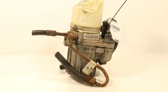 Opel Zafira B Power steering pump 783198514231
