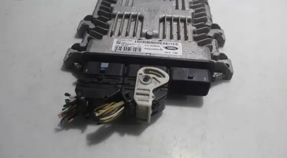 Land Rover Discovery 3 - LR3 Engine control unit/module ECU 5WS40621C