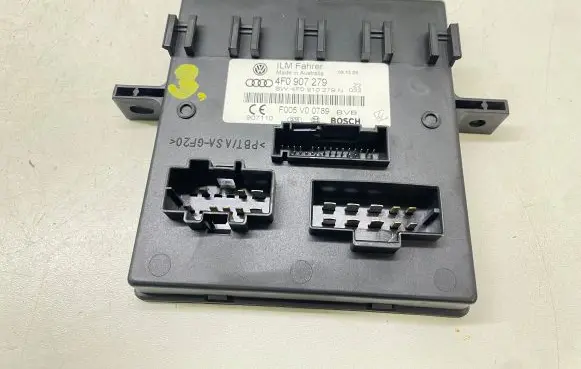 Audi A6 S6 C6 4F Comfort/convenience module 4F0907279