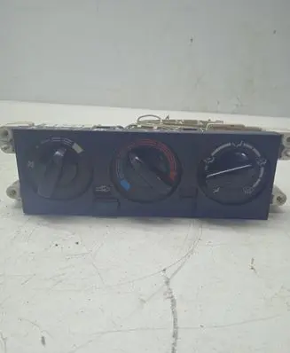 Nissan Almera Tino Climate control unit EB450038
