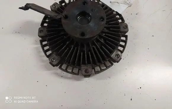 KIA Sorento Viscous fan clutch