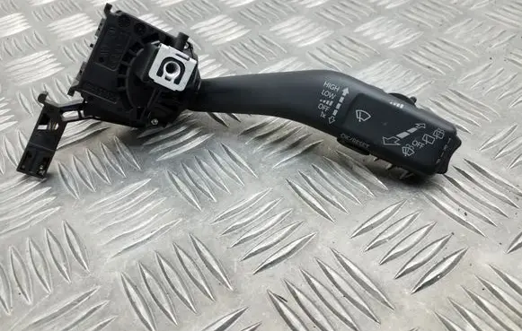 Volkswagen Golf VI Wiper control stalk 1K0953519J