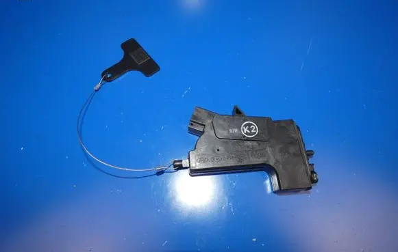 KIA Optima Fuel tank cap lock 