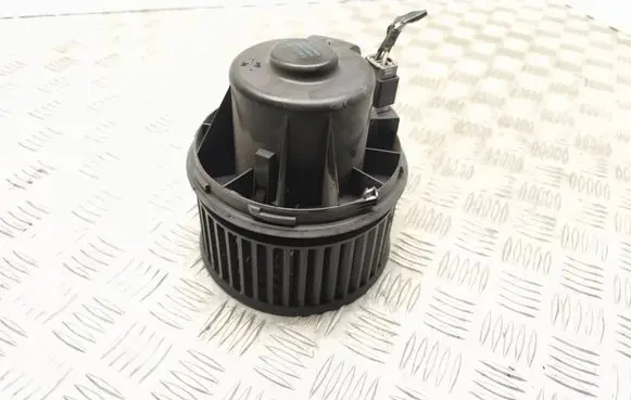 Ford Focus Heater fan/blower AV6N18456CC 0006489603