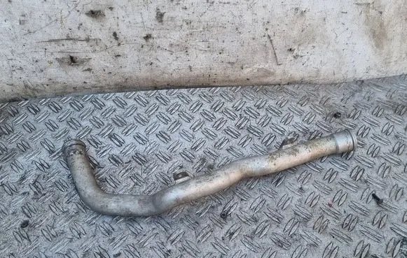 Audi A8 S8 D3 4E Engine coolant pipe/hose 07C121070AJ