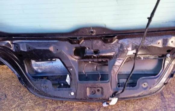 Opel Astra H Tailgate/trunk/boot lid