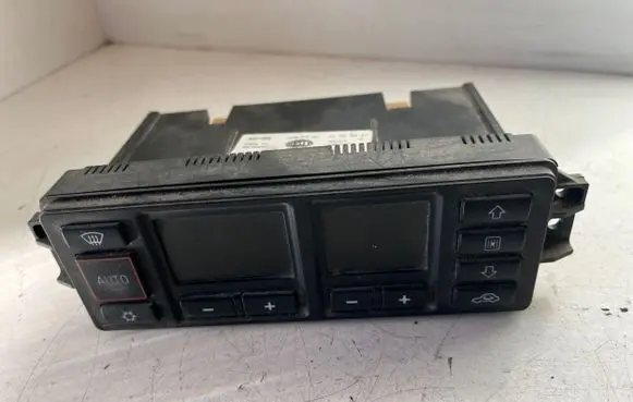 Audi A3 S3 8L Climate control unit D750301 5HB00760804 8L0820043D