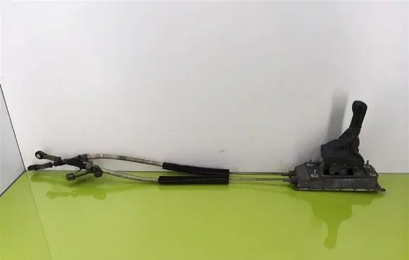 Volkswagen Polo Gear shifter/selector 6Q0711061