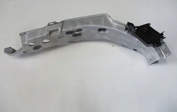 BMW 2 Active Tourer U06 Radiator support slam panel A2056400800