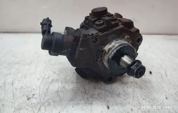 KIA Sportage Fuel injection high pressure pump 331002A420