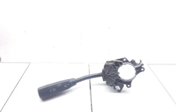 Mercedes-Benz E W210 Wiper control stalk A2085450010 01401400