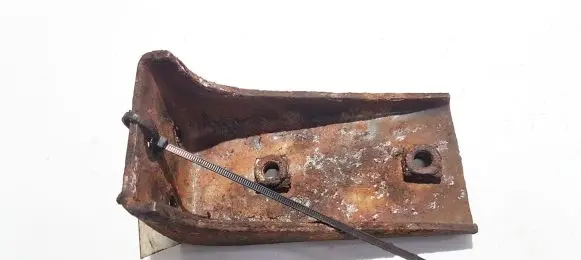 Volkswagen Transporter - Caravelle T5 Engine mounting bracket