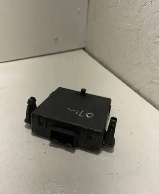 Volkswagen PASSAT B6 Gateway control module 3C0907530C