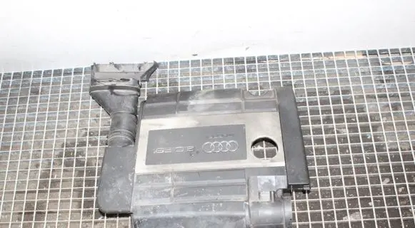 Audi TT TTS Mk2 Engine cover (trim)
