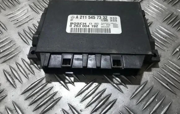 Mercedes-Benz E W211 Parking PDC control unit/module a2115457332 0263004192