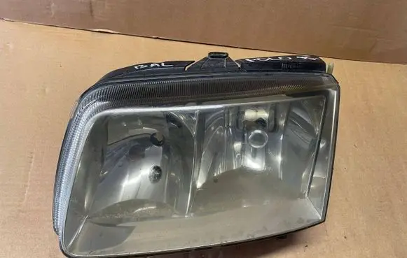 Volkswagen Polo III 6N 6N2 6NF Headlight/headlamp 96381900