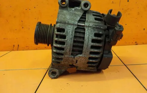 Mini One - Cooper Coupe R56 Generator/alternator V757436580