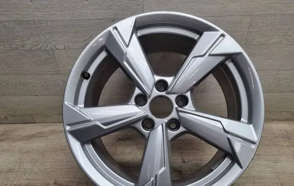 Audi A6 S6 C8 4K R18 alloy rim 4K0601025D