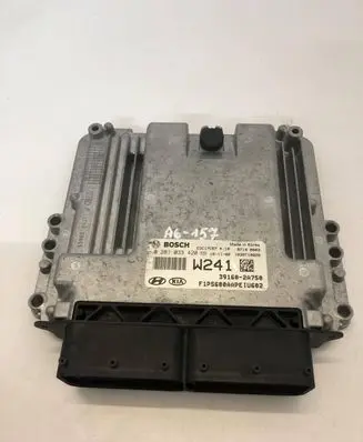 KIA Soul Engine control unit/module 391602A750 0281033420 EDC17C57