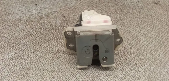 Suzuki SX4 Tailgate/trunk/boot lock/catch/latch 