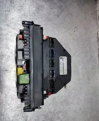 Mercedes-Benz E W212 SAM control unit A2129003514